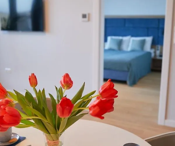 Hotel apartamentowy Park - By The Sea